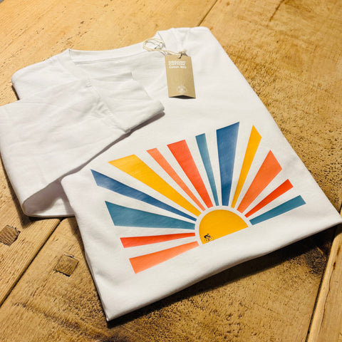 Chasing the Sun Long sleeve T-Shirt