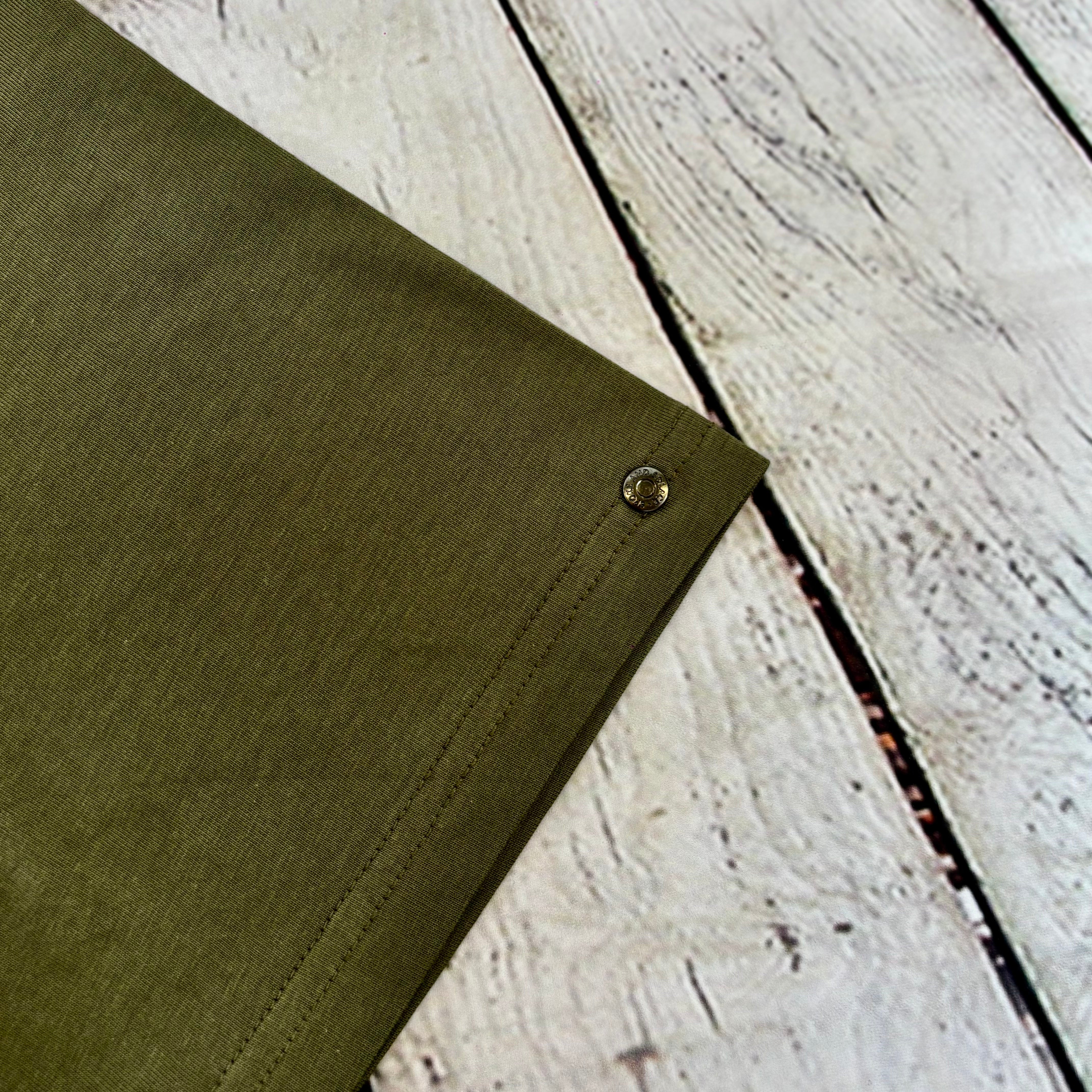 Dark Colours - Plain T-Shirt (subtle branded rivet)