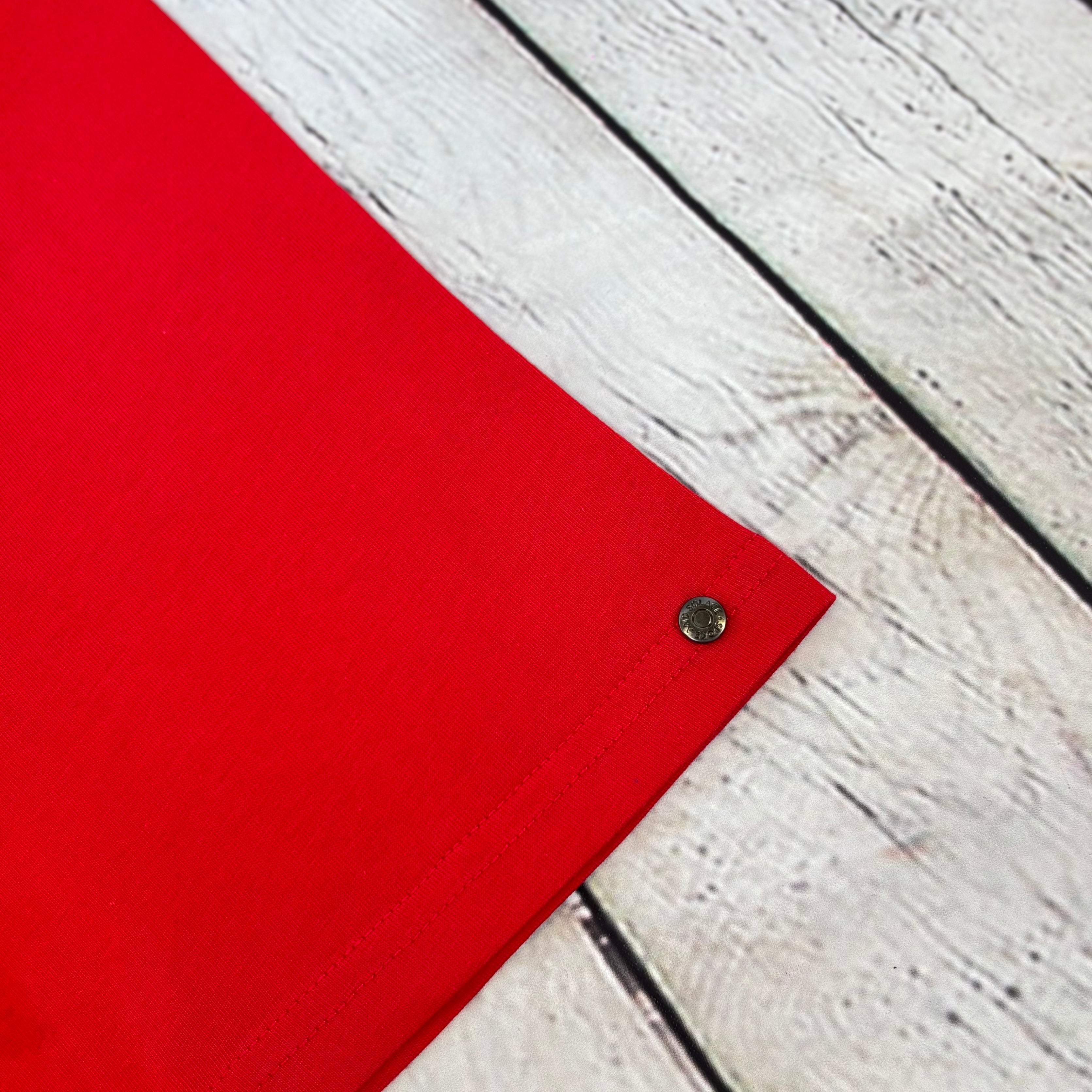 Light & Bright Colours - Plain T-Shirt (subtle branded rivet)