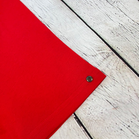 Light & Bright Colours - Plain T-Shirt (subtle branded rivet)