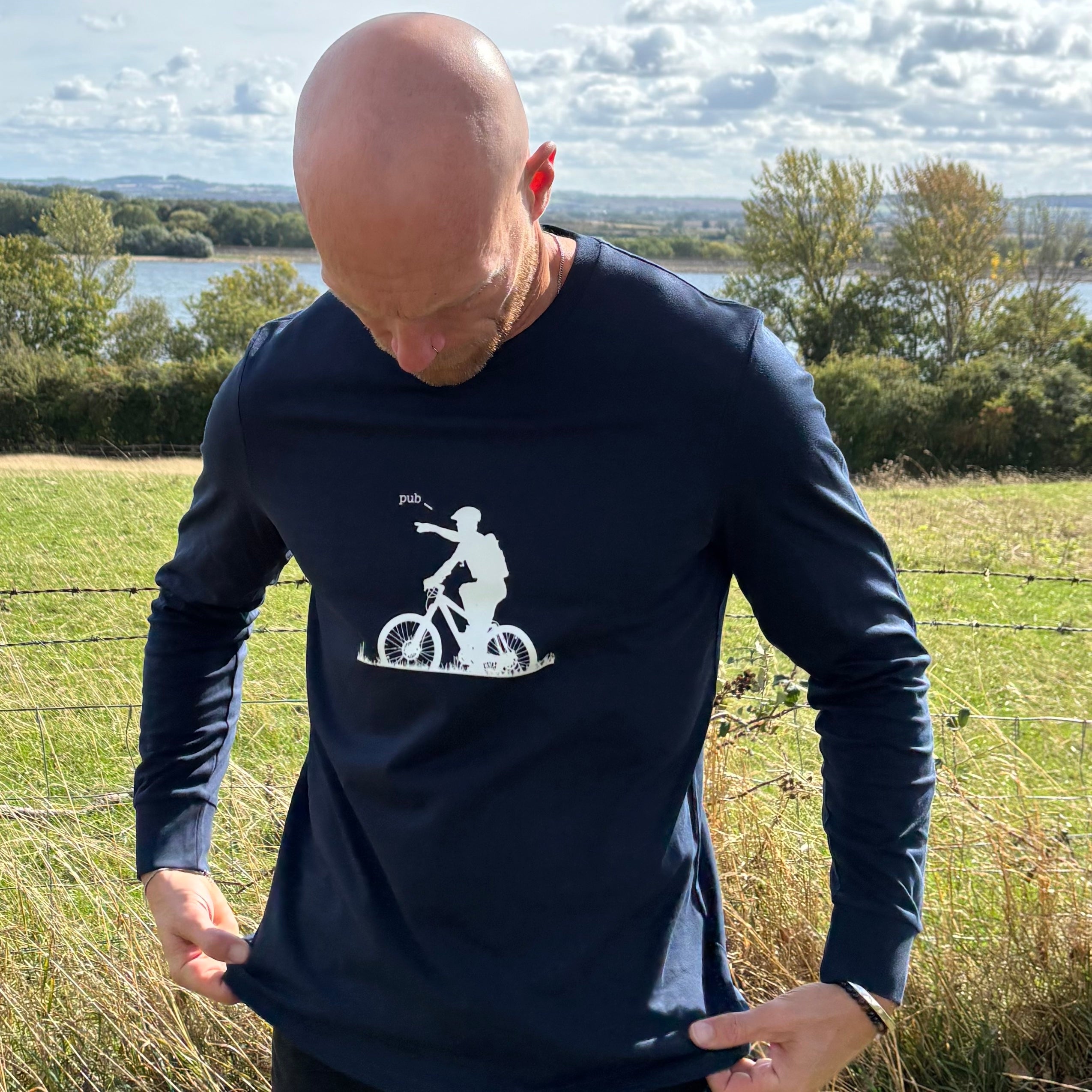 Pub! Long sleeve T-Shirt