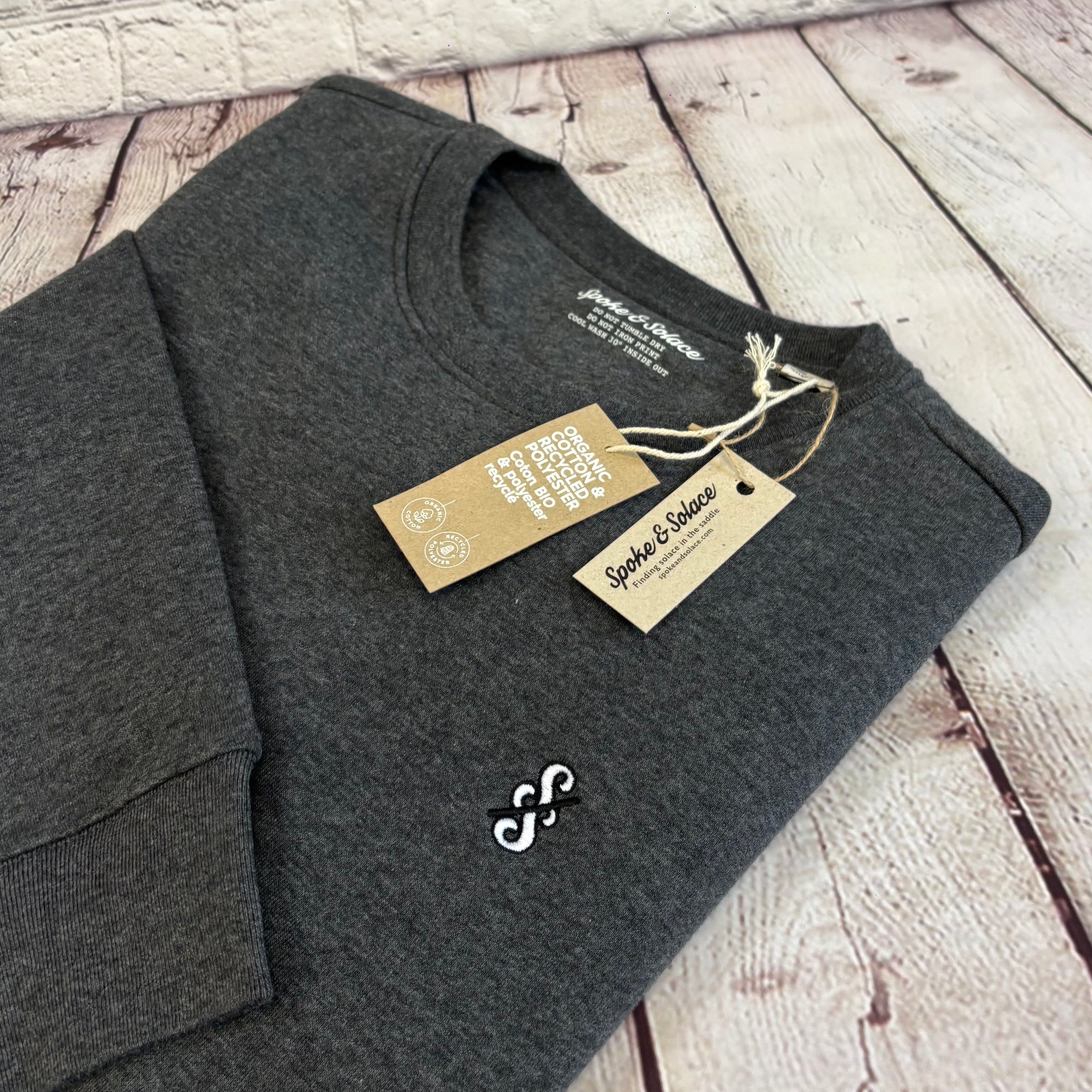 Spoke & Solace Embroidered Monochrome Sweatshirt