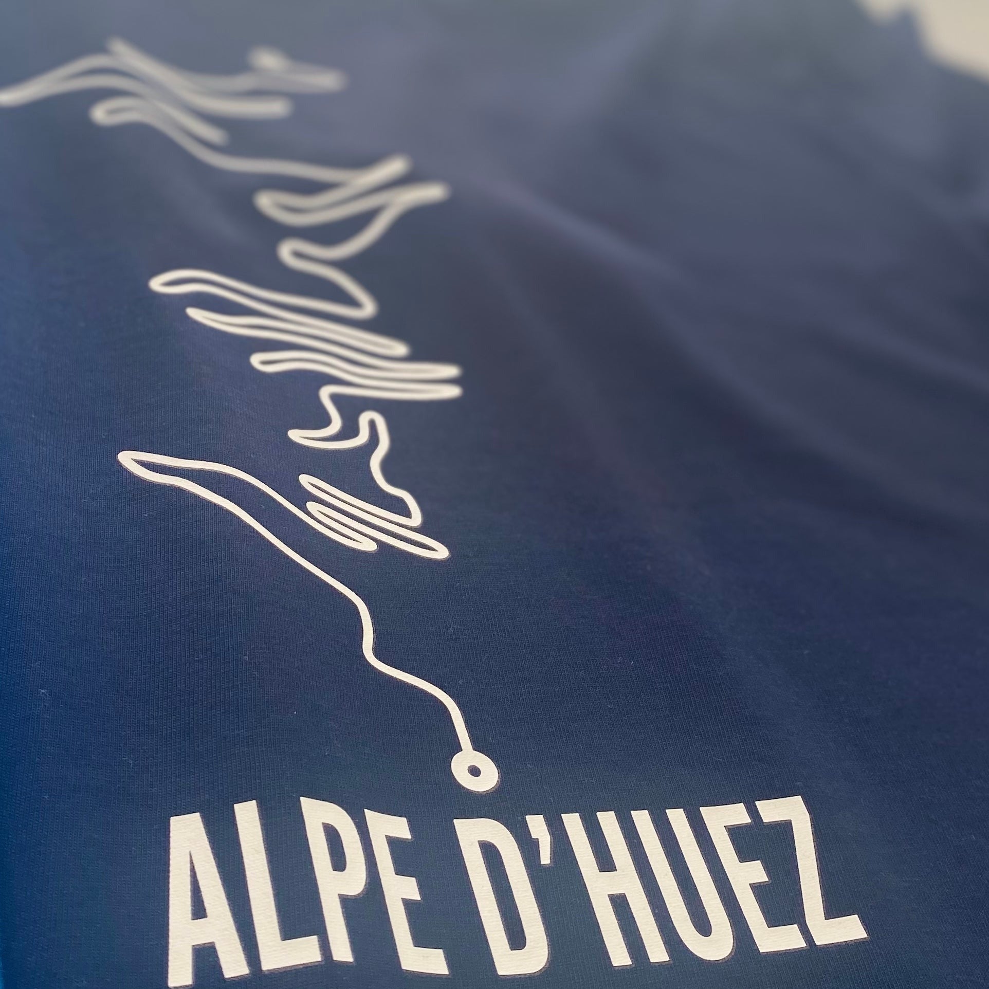 Women's Alpe D' Huez 'The Ascent' - T-Shirt - Spoke & Solace